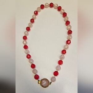 VINTAGE BEADED NECKLACE